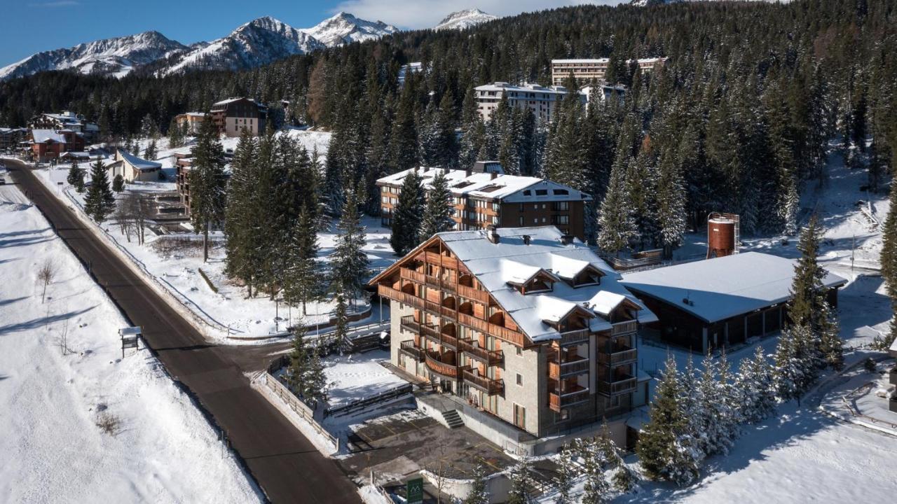 Maribel Hotel Мадонна-ди-Кампильо Экстерьер фото