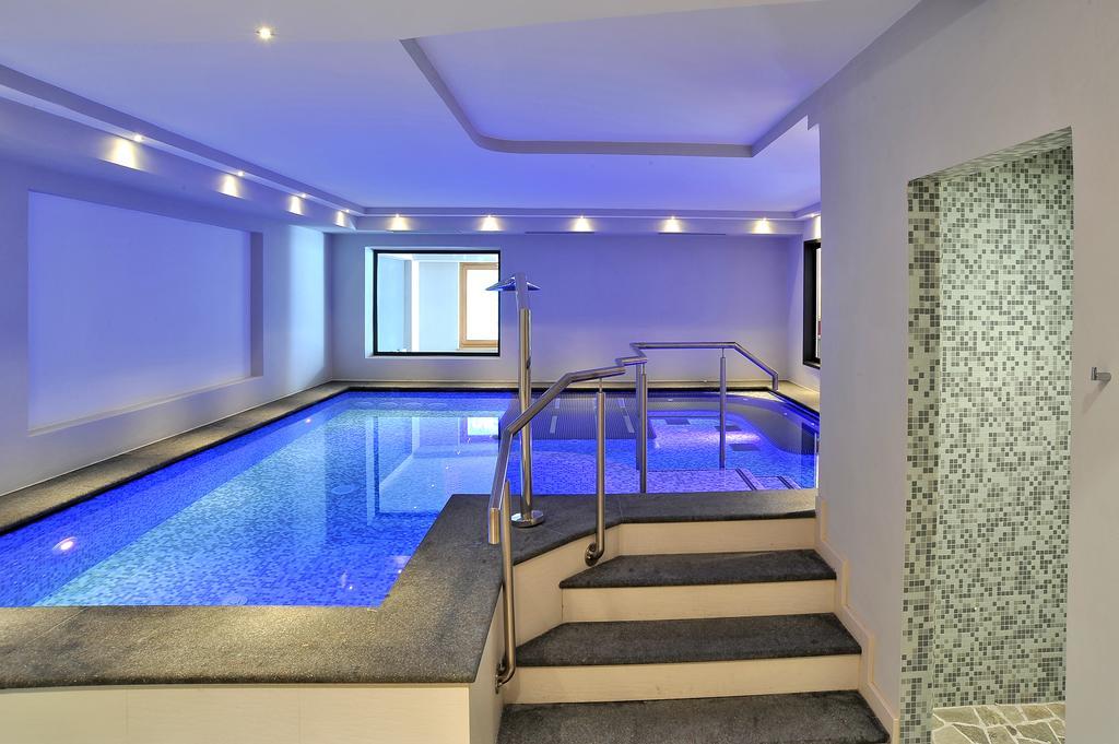 Maribel Hotel Мадонна-ди-Кампильо Экстерьер фото